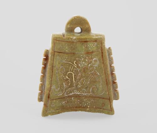 ADORNO EN FORMA DE UNA PEQUEÑA CAMPANA "BIAN ZHONG" . CHINA