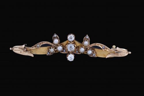 Broche