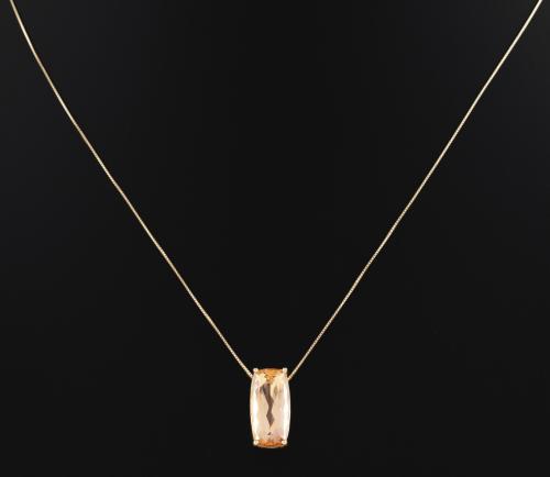 Colgante con cadena