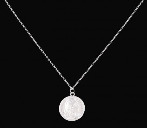 Colgante con cadena