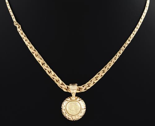 Colgante con cadena