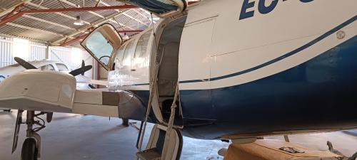 PIPER  NAVAJO PA 31-350