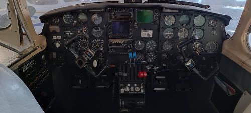 PIPER  NAVAJO PA 31-350