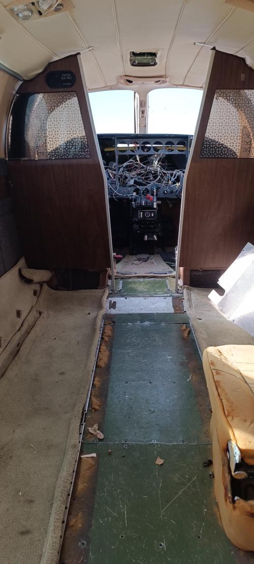 CESSNA 414