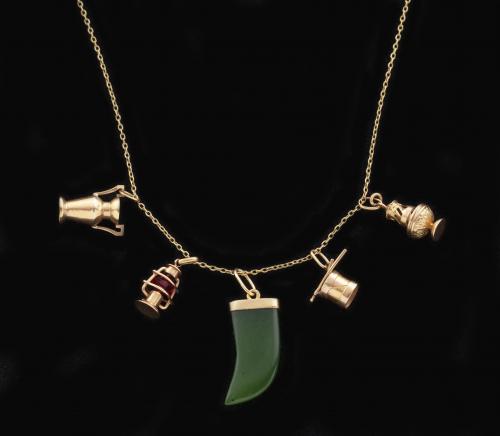 Colgante con cadena