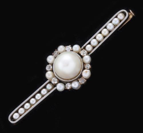 Broche