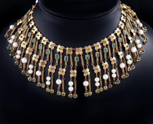 Collar