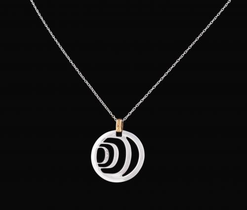 Colgante con cadena