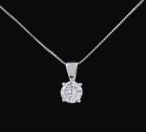 Colgante con cadena