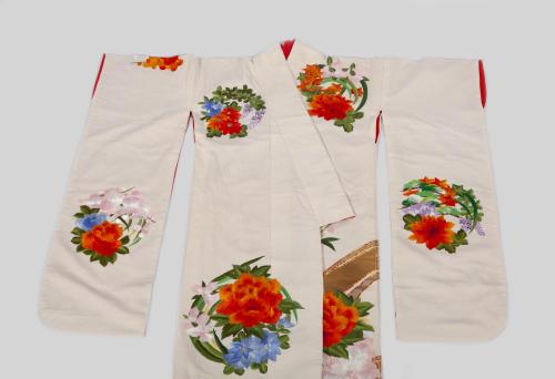 KIMONO