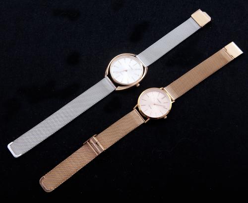 Reloj, RELOJ 