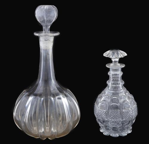 CONJUNTO DE DOS LICORERAS 