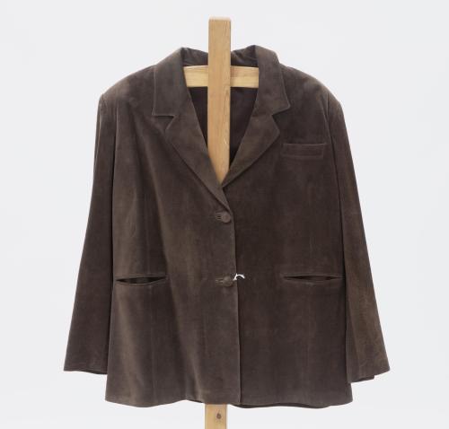 CHAQUETA DE MUJER EN ANTE MARRÓN
