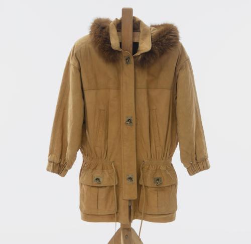 PARKA DE ANTE COLOR CAMEL