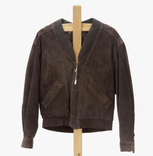 CAZADORA DE HOMBRE EN ANTE MARRÓN 