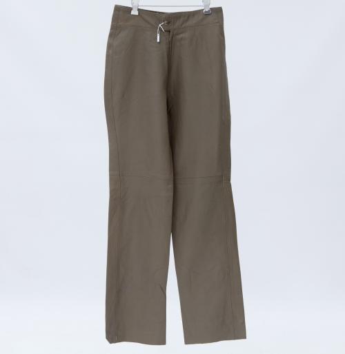 PANTALÓN DE MUJER EN CUERO BEIGE