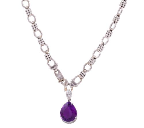 Colgante con cadena
