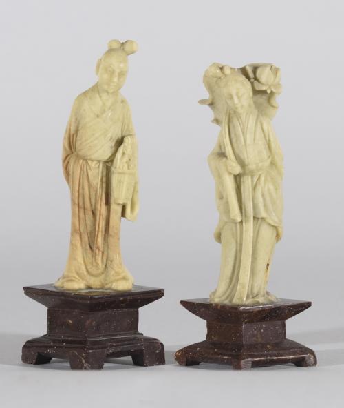 PAREJA DE FIGURAS TALLADAS EN PIEDRA SHOUSHAN