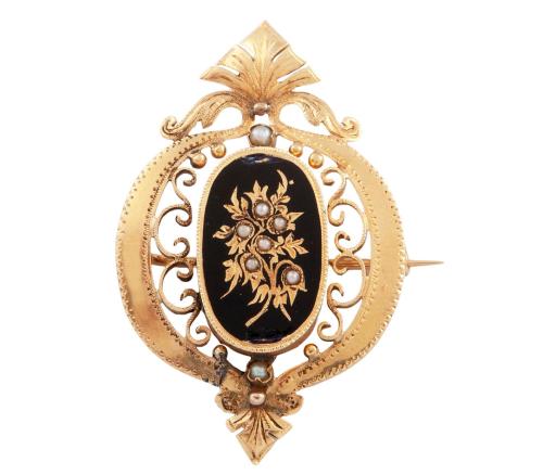 Broche