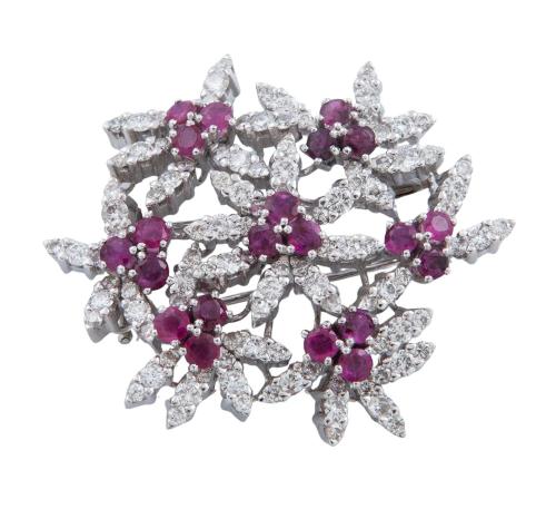 Broche