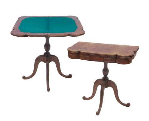 MESA DE JUEGO EN MADERA TALLADA