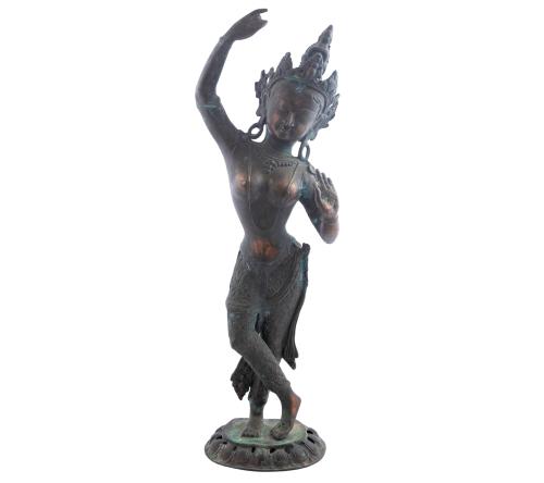 FIGURA BAILARINA EN BRONCE REPUJADO PATINADO
