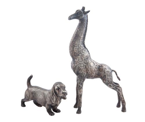 LOTE DE FIGURAS EN BRONCE PLATEADO