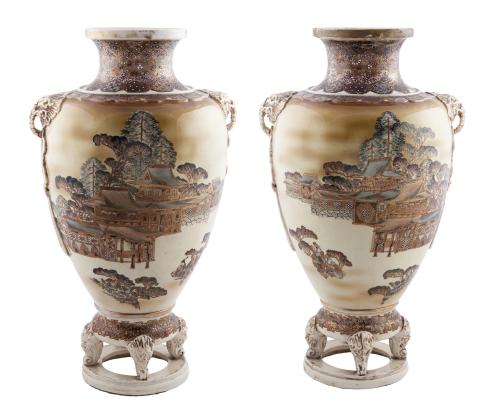 PAREJA DE JARRONES DE PORCELANA SATSUMA (S.XIX)