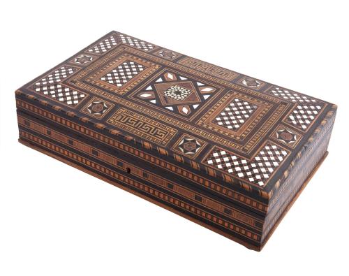 ARQUETA DE MADERA EN MARQUETERÍA MARROQUÍ (S.XIX)