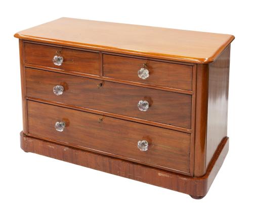 CÓMODA EN MADERA DE NOGAL