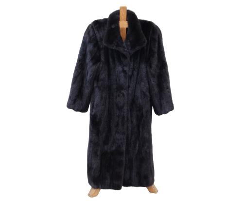 ABRIGO DE VISÓN NEGRO