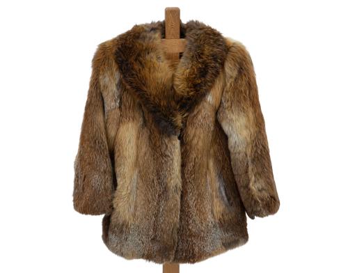 CHAQUETÓN EN PIEL DE ZORRO