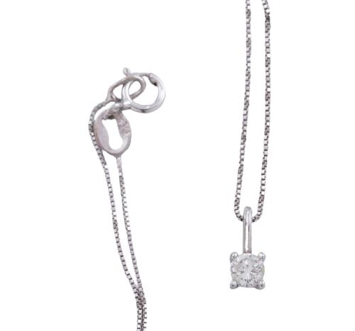 Colgante con cadena