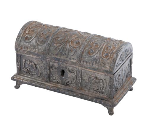 CAJA JOYERO EN PLATA DE 900 M/M REPUJADA CON MOTIVOS FLORAL