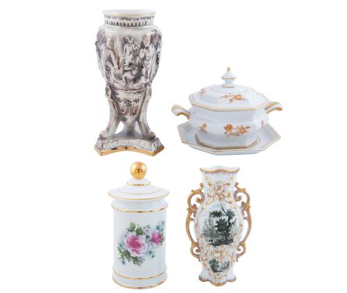LOTE DE CUATRO PIEZAS EN PORCELANA EUROPEA