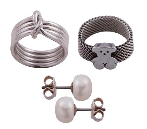 Sortijas y pendientes