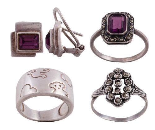 Sortija y pendientes