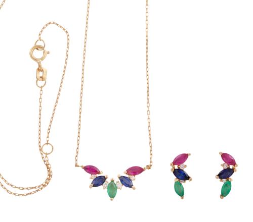 Conjunto de colgante y pendientes