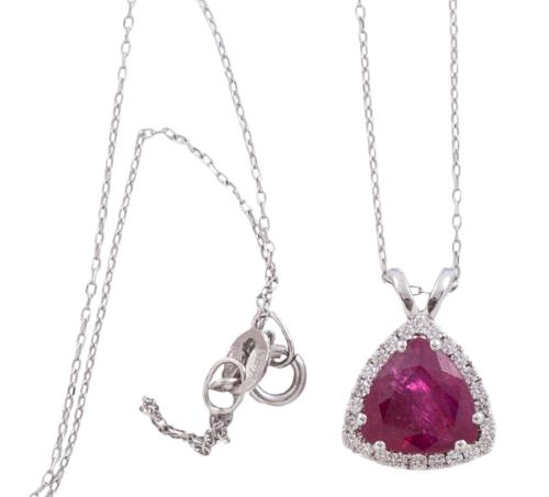 Colgante con cadena