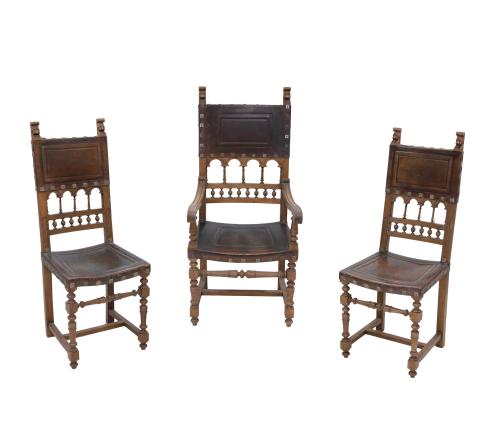 DOS SILLAS Y UN SILLON EN NOGAL