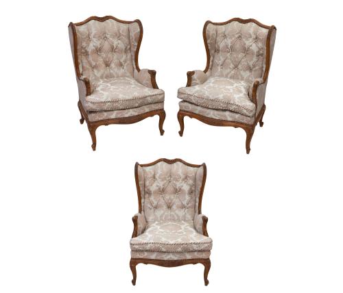 LOTE DE TRES SILLONES ESTILO LUIS XV