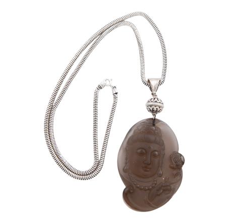 Colgante con cadena