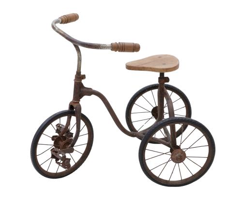 TRICICLO ANTIGUO DE PRINCIPIOS DEL SIGLO XX.