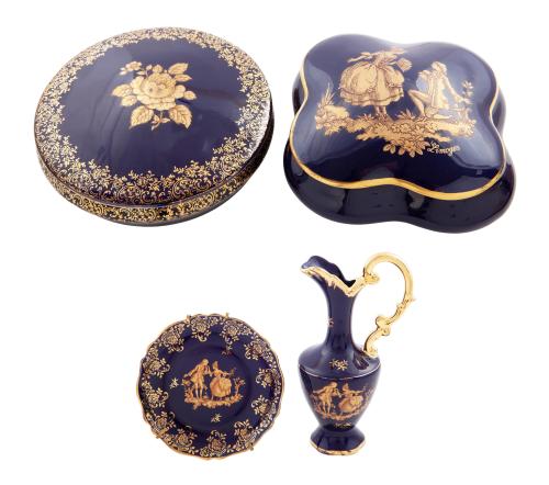 LOTE DE 4 PIEZAS EN PORCELANA LIMOGES, FRANCIA.